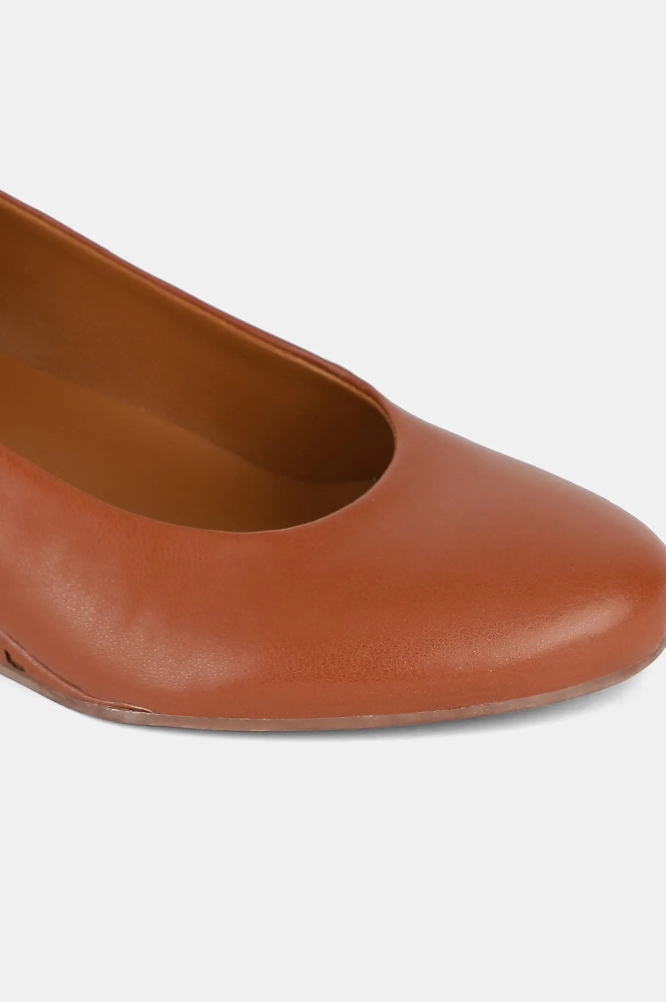 Aurelia Tan Round Toe Laser Cut Wedge - ZCory