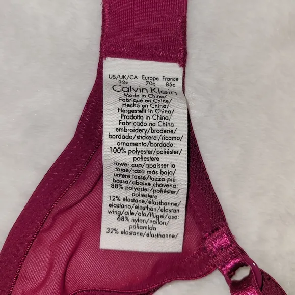 Calvin Klein Black Label Maroon Lust Plunge, Push-up Temptation Bra