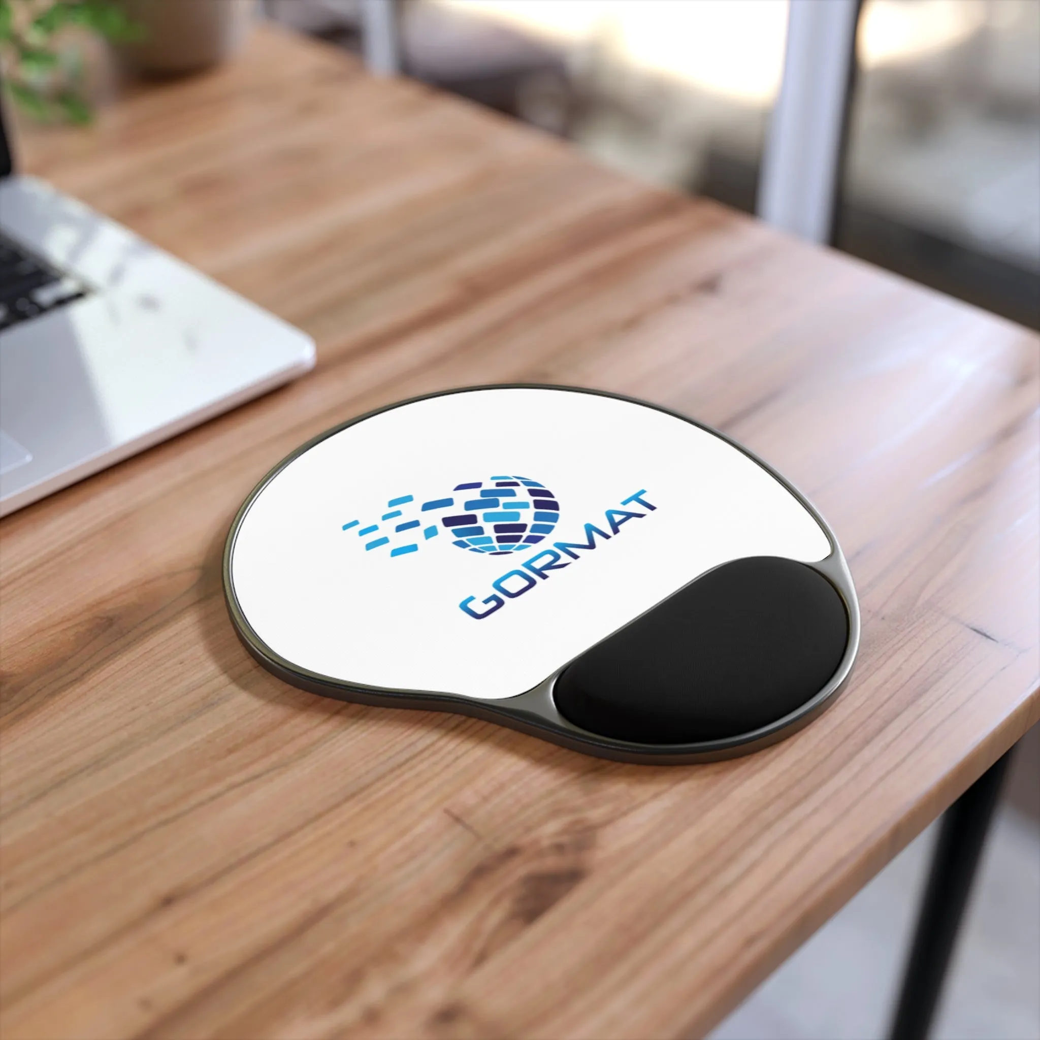 Gormat Mouse Pad With Wrist Rest