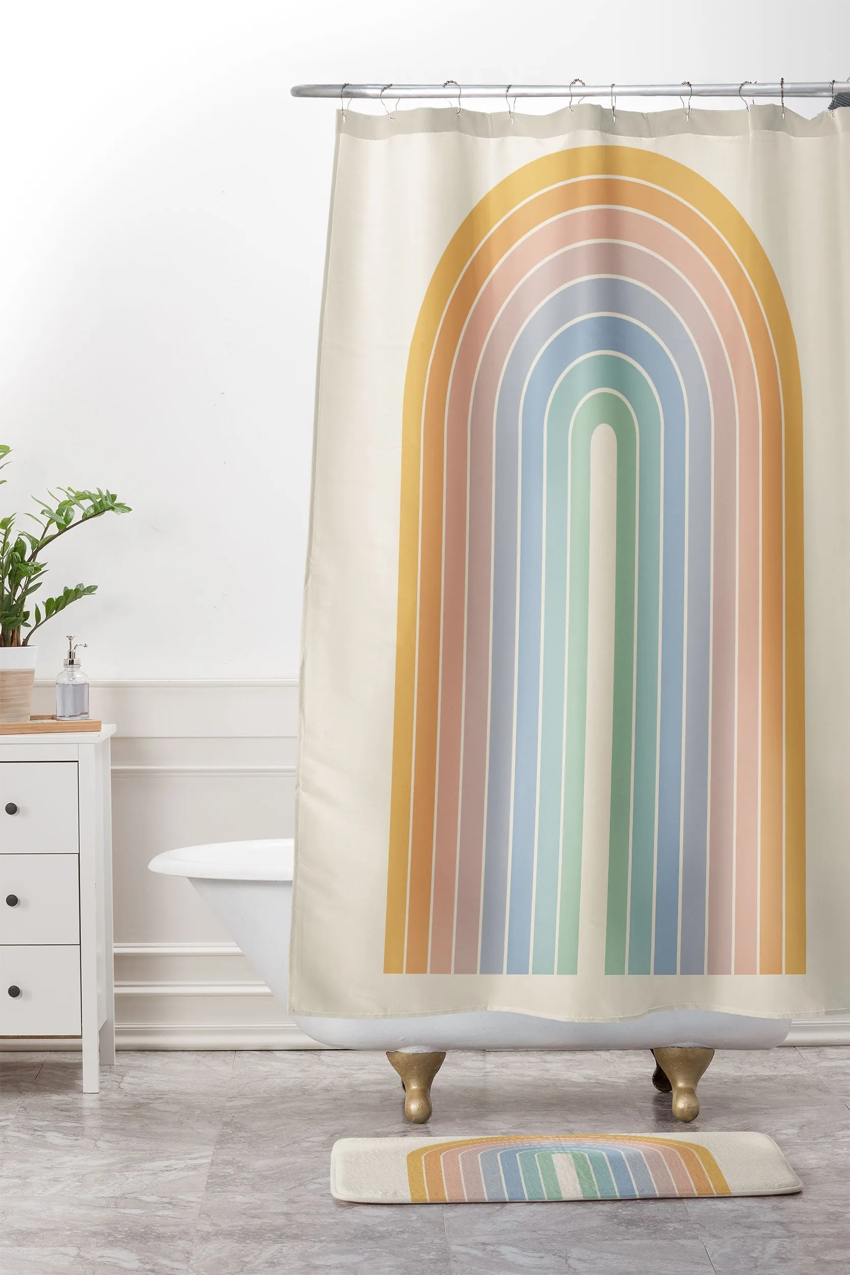 GRADIENT ARCH RAINBOW III MEMORY FOAM BATH MAT