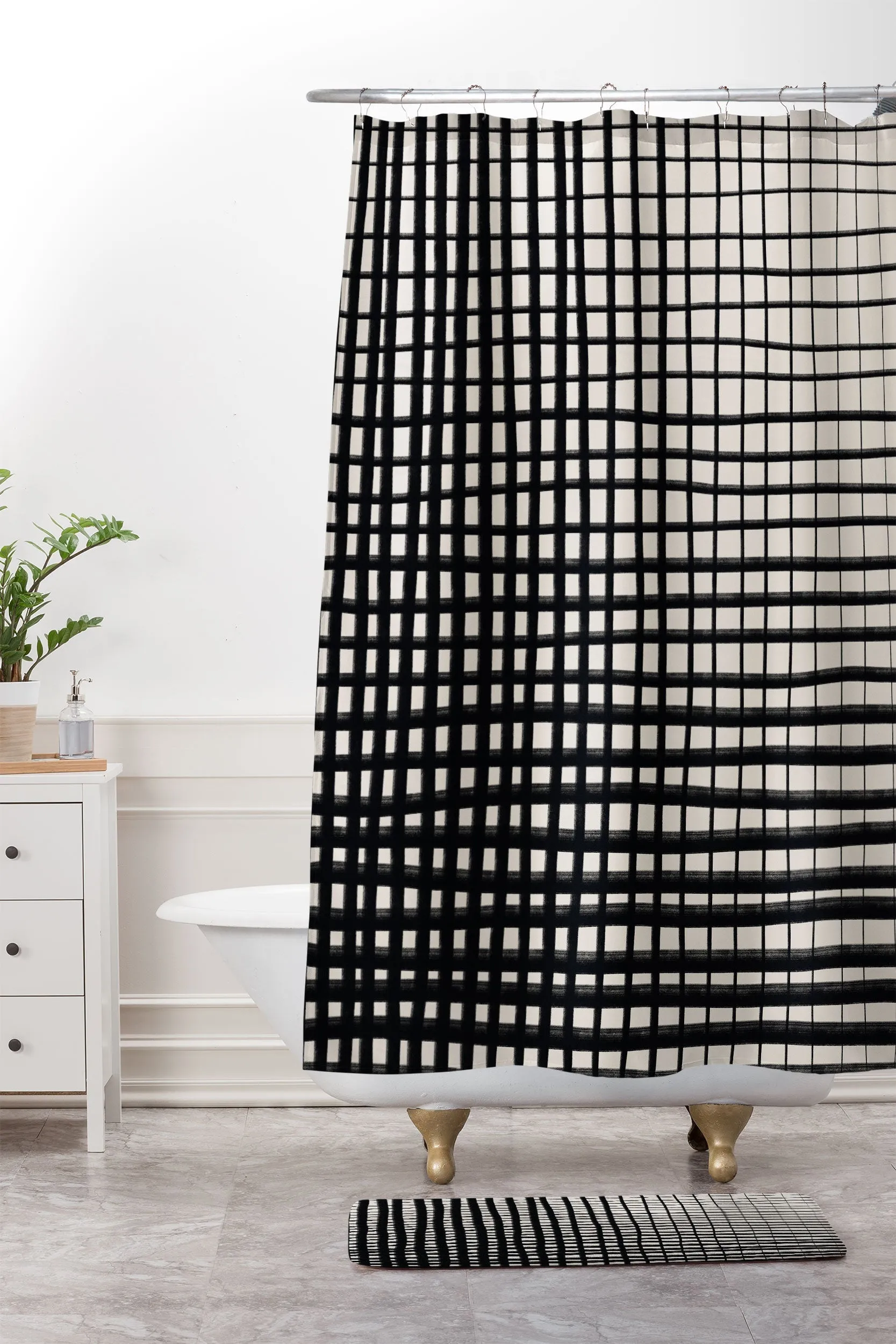 HAND DRAWN GRID MEMORY FOAM BATH MAT