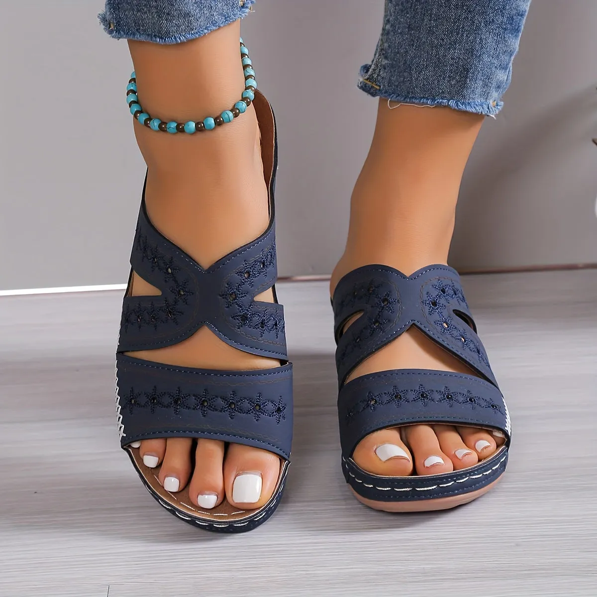 Larabelle | Orthopedic Sandal