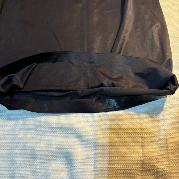 Maidenform Slip Smooths Light Size: M