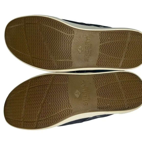 Men’s Sperry top siders, memory foam