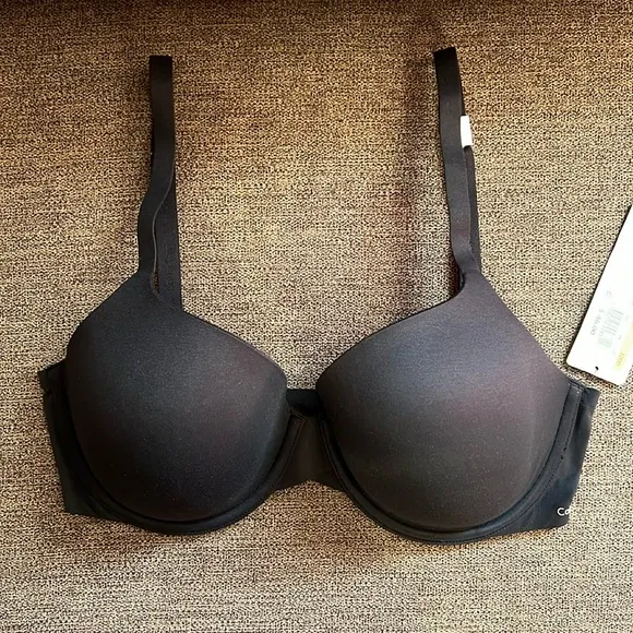 New Calvin Klein Perfectly Fit T-shirt Bra Size 32DD (32E) in Black