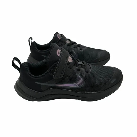 ⭐NIKE Little Kids comfy shoes 13C DOWNSHIFTER 12 Black Iridescent DM4193-002 New