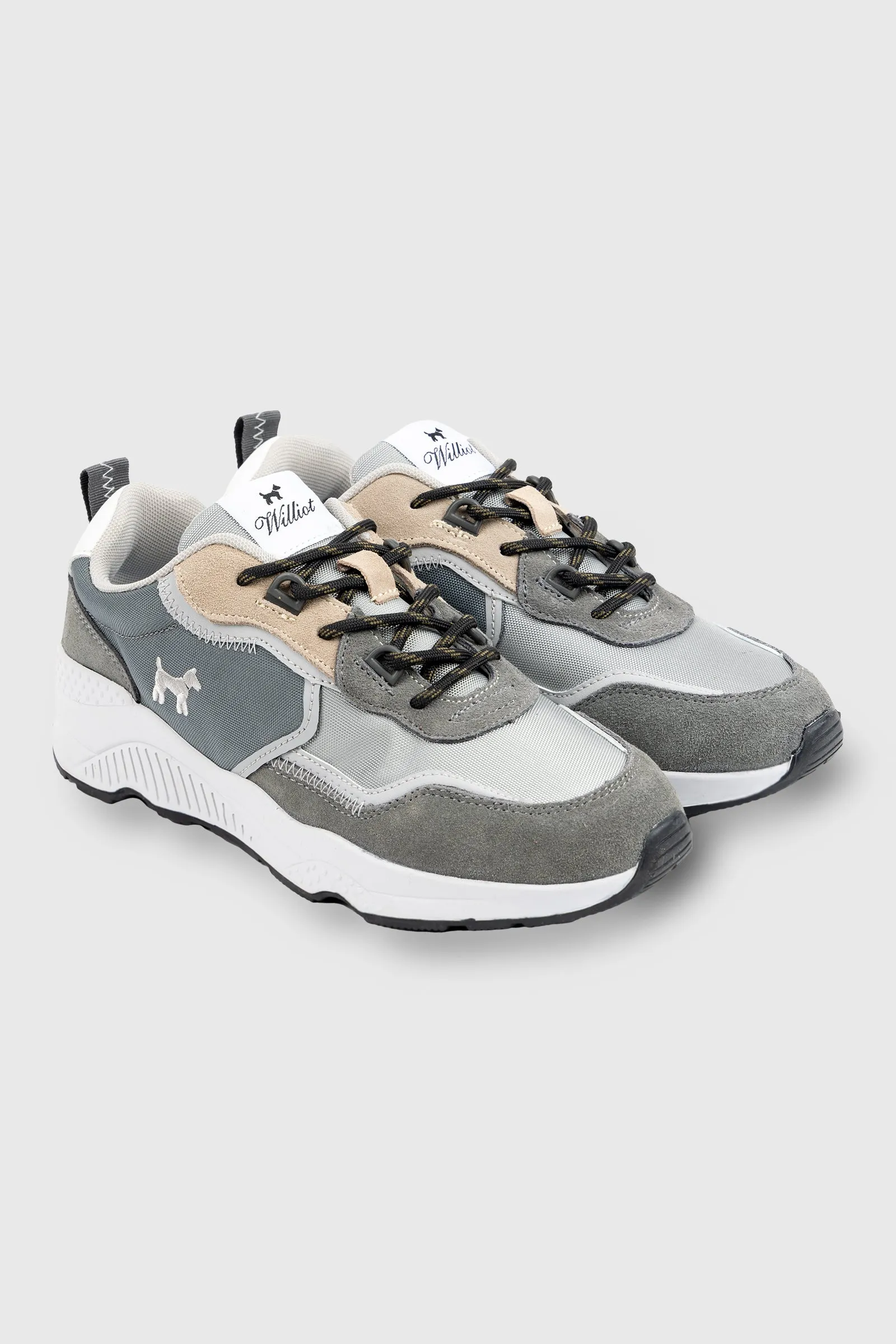 Sneaker Titán Gris