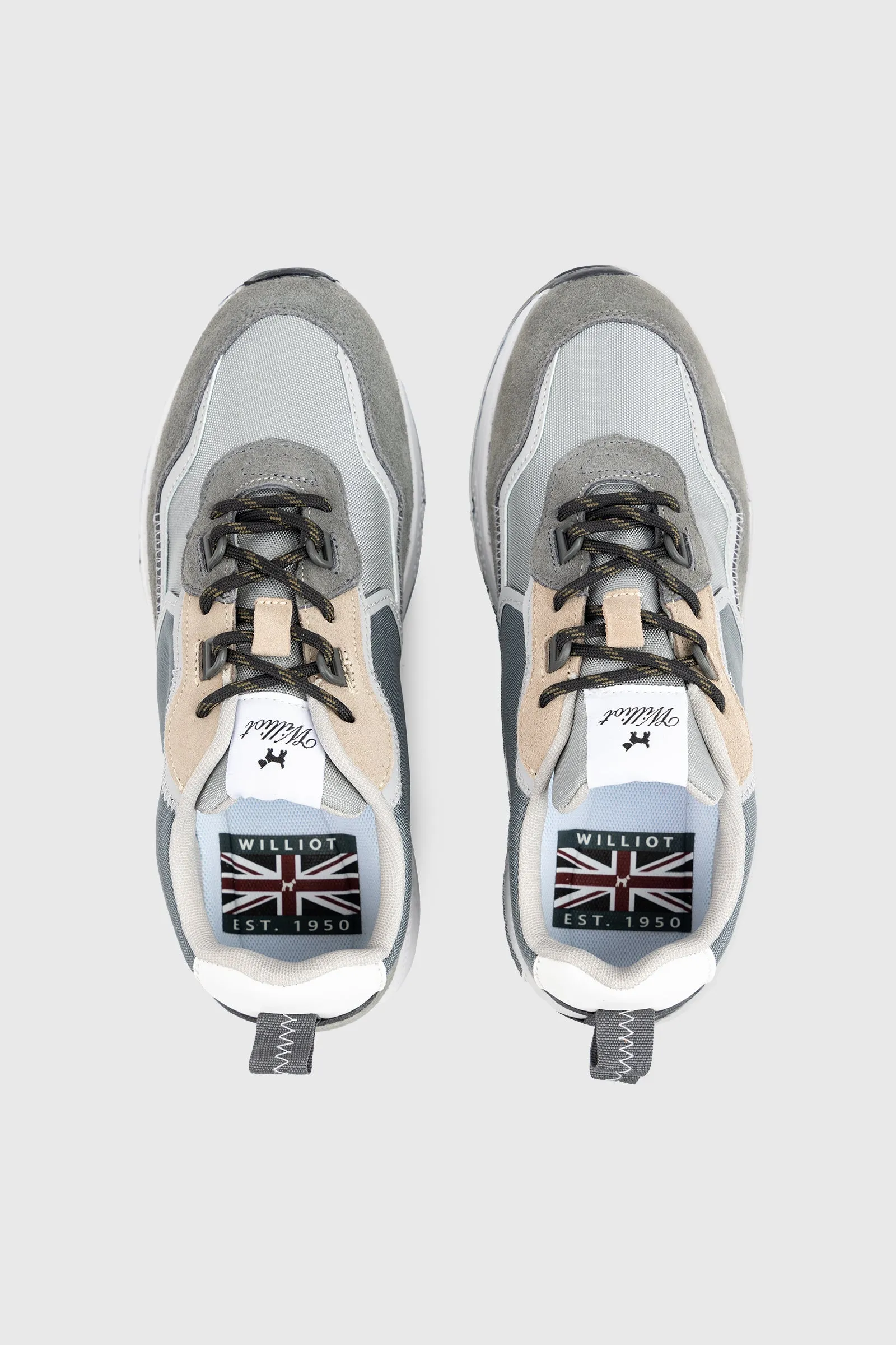 Sneaker Titán Gris