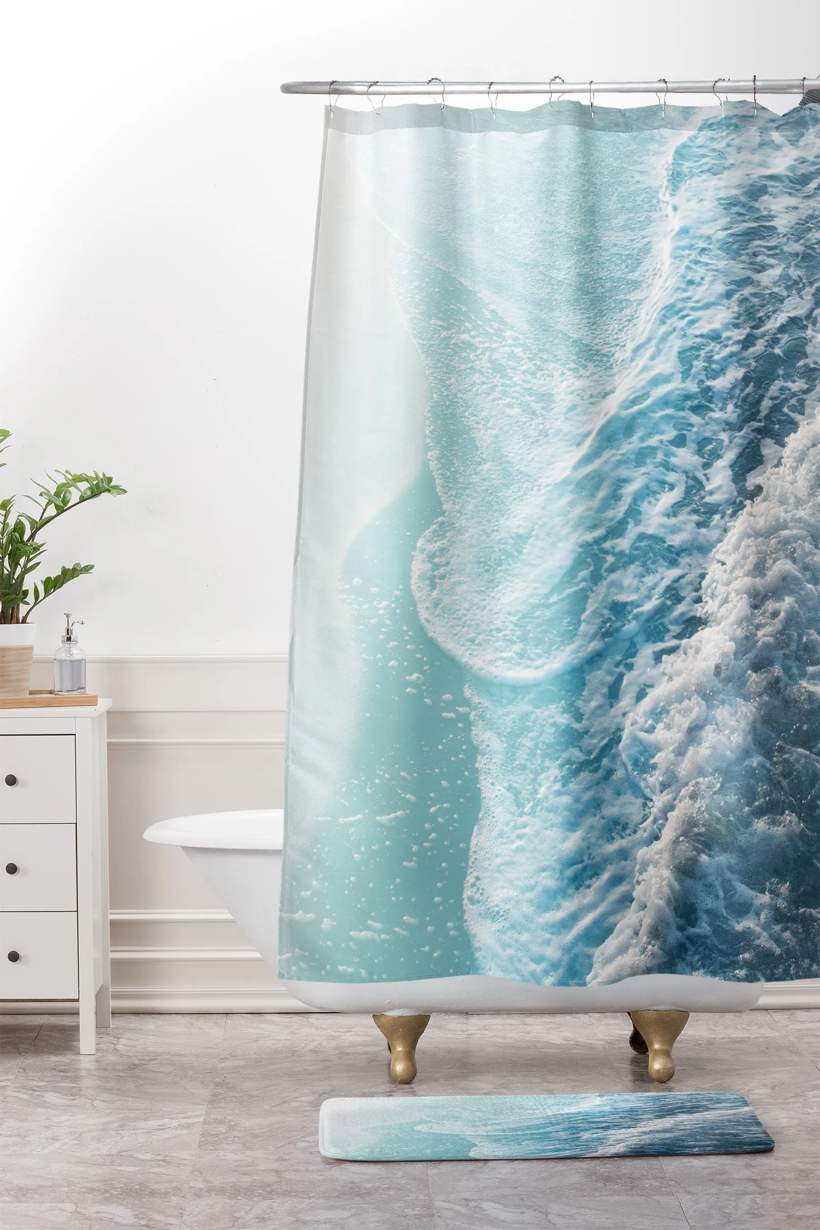SOFT TURQUOISE OCEAN DREAM WAVES MEMORY FOAM BATH MAT