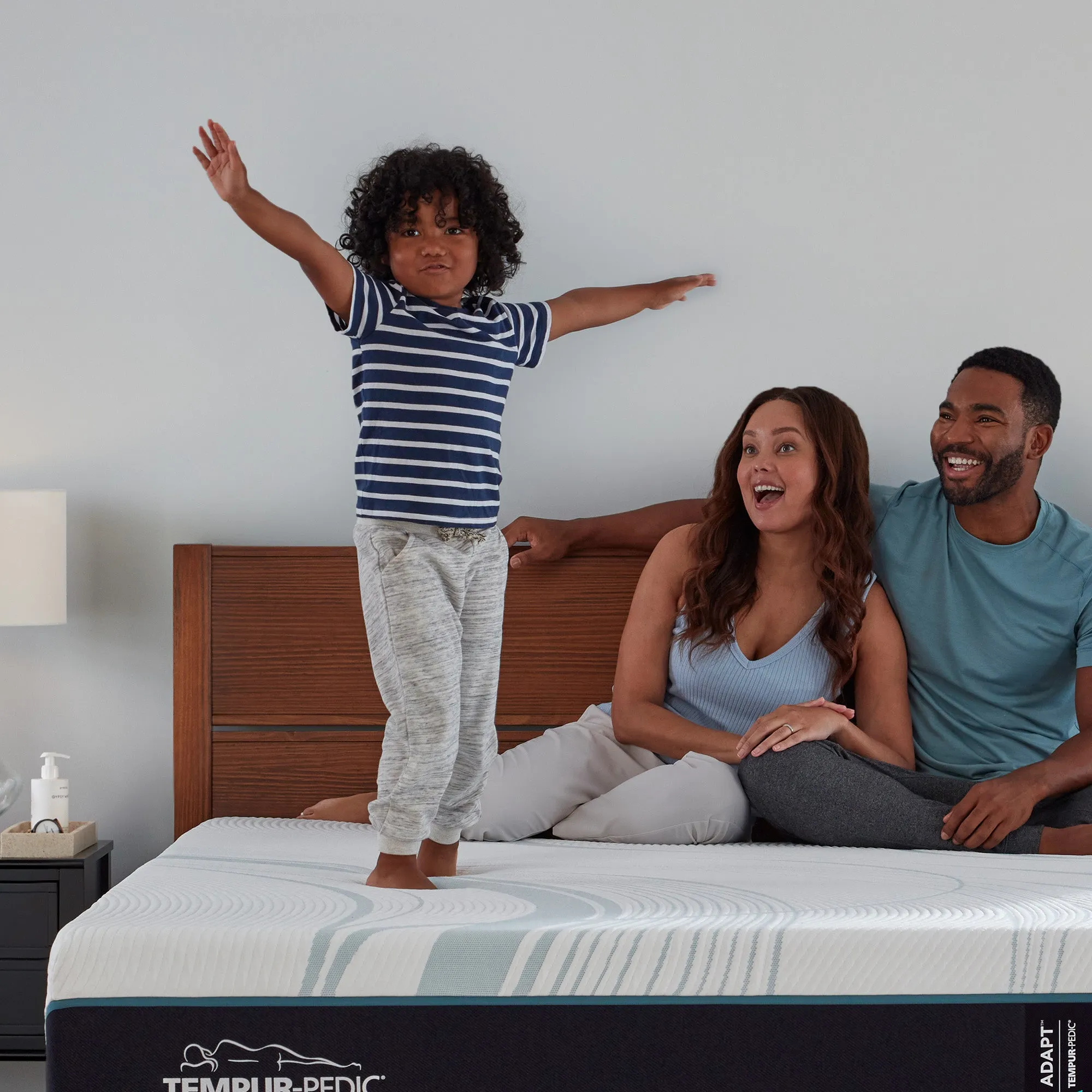 TEMPUR-Adapt® Medium Hybrid by Tempurpedic®