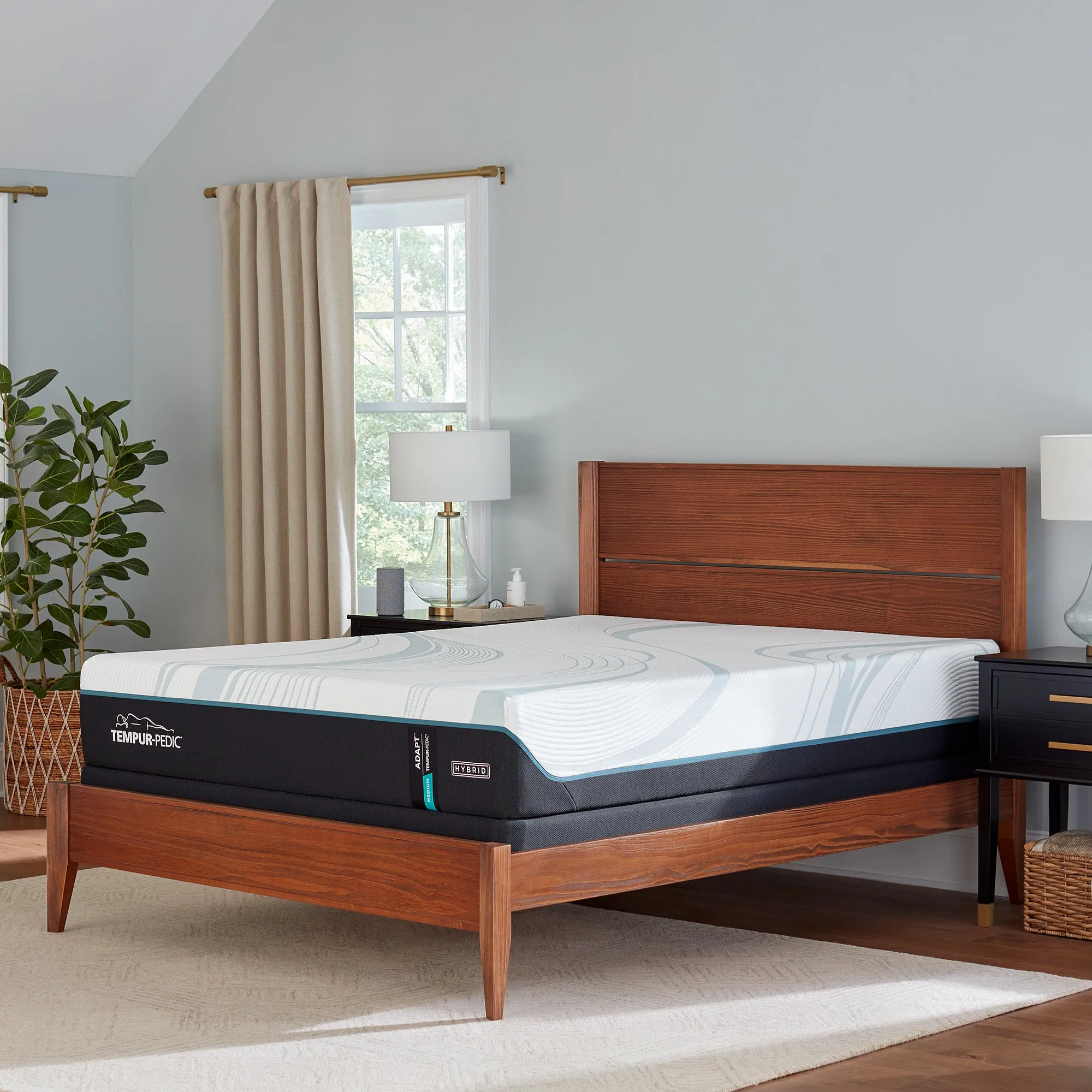 TEMPUR-Adapt® Medium Hybrid by Tempurpedic®