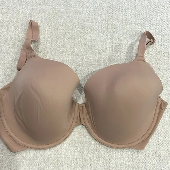 Wacoal NWT comfort first underwire T-shirt