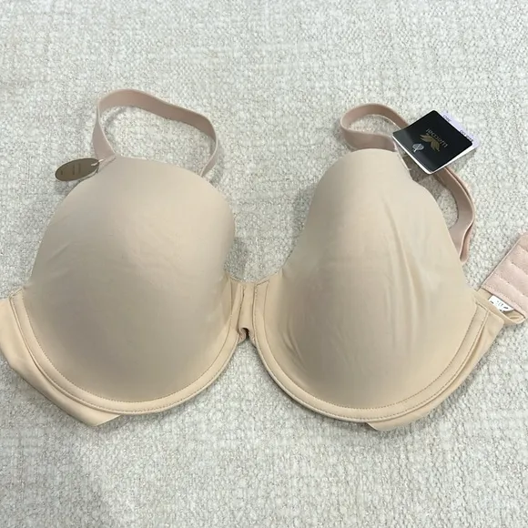 Wacoal NWT comfort first underwire T-shirt