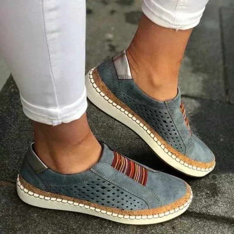 Yara - Comfortable Walking Shoes