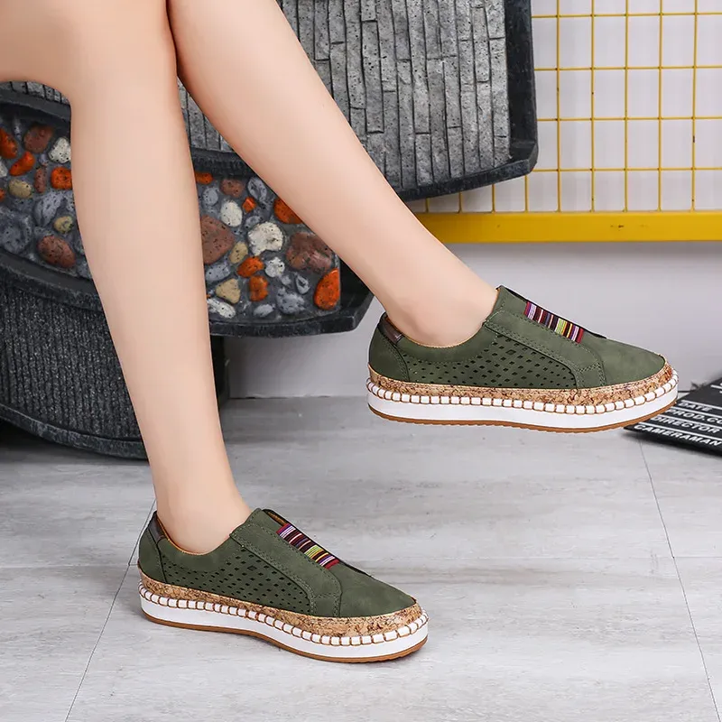Yara - Comfortable Walking Shoes
